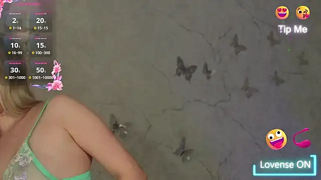 LianaCruz   online show from January 31, 5:51 am