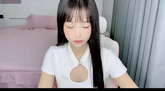 -Wendy   online show from February 7, 2:26 pm