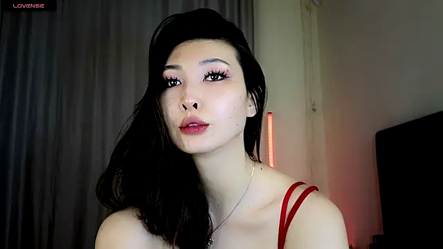 honey yani online show from May 17, 11:23 pm