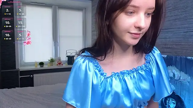 Snapshot of MerylHedley chatting on February 23, 10:17 am MerylHedley online show from February 23, 10:17 am