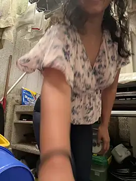 Snapshot of Kay_LustyWife chatting on December 11, 6:42 pm Kay LustyWife online show from December 11, 6:42 pm