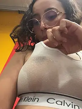 Snapshot of Kay_LustyWife chatting on February 9, 4:25 am Kay LustyWife online show from February 9, 4:25 am