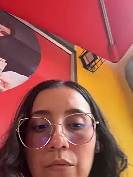 Snapshot of Kay_LustyWife chatting on February 24, 9:52 pm Kay LustyWife online show from February 24, 9:52 pm