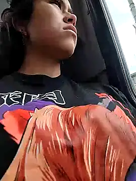 Alexandra 65 online show from November 29, 3:59 pm