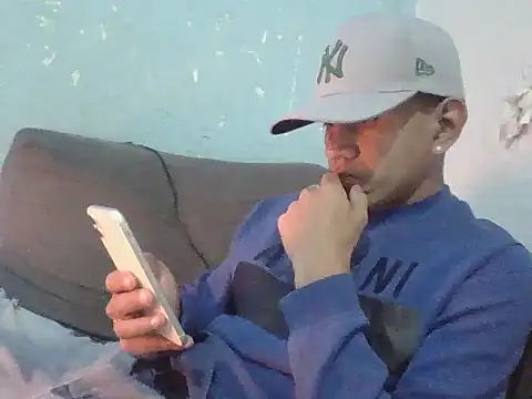 oiram27 online show from December 20, 8:21 am