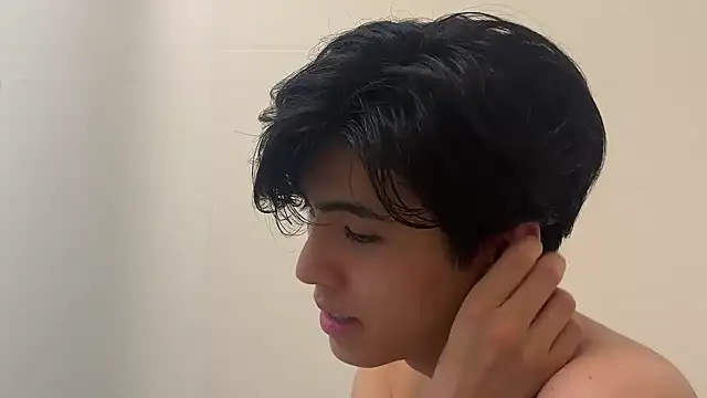 Lio kun online show from October 6, 10:12 am