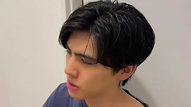 Lio kun online show from October 18, 1:12 pm