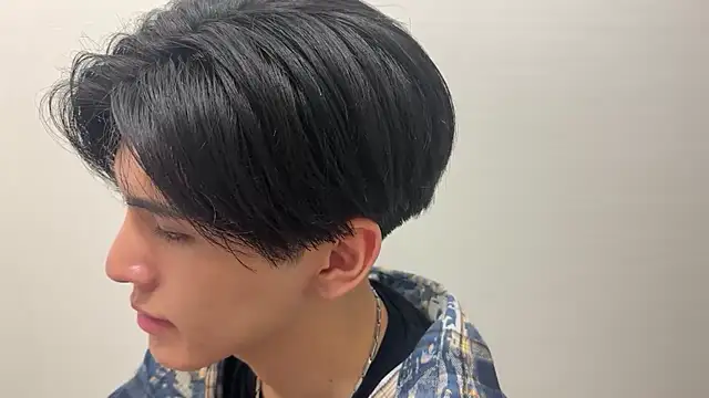 Lio kun online show from August 3, 3:16 pm