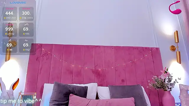 Mayzzie online show from March 13, 2:49 am