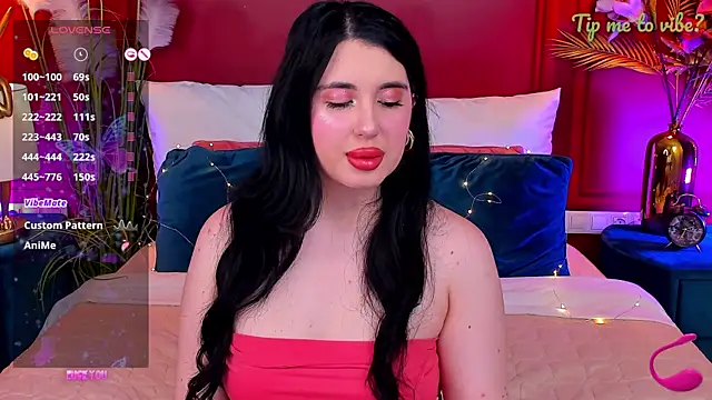 Snapshot of Mayzzie chatting on May 5, 7:22 pm Mayzzie online show from May 5, 7:22 pm