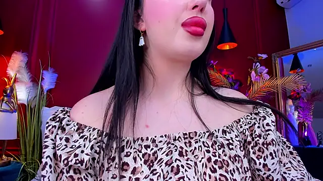 Snapshot of Mayzzie chatting on July 11, 7:38 pm Mayzzie online show from July 11, 7:38 pm