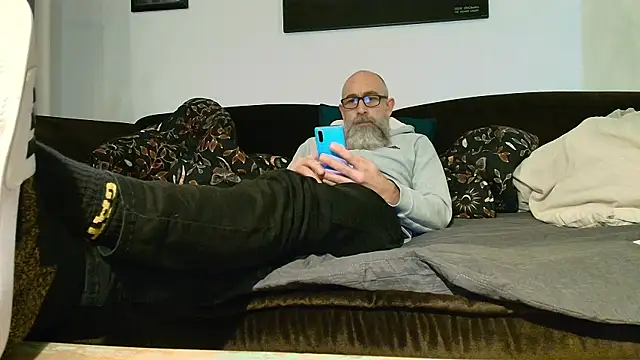 Kingsscepter online show from December 1, 5:51 pm