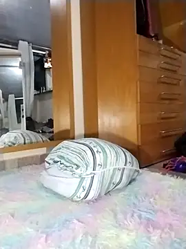 Luci foxx online show from April 16, 9:39 pm