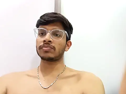 skinnyyyyyyyyy online show from January 21, 3:43 pm