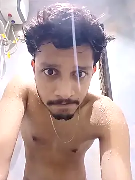 skinnyyyyyyyyy online show from September 20, 4:57 am