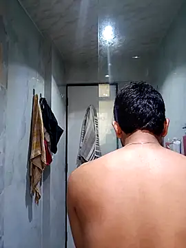 skinnyyyyyyyyy online show from October 25, 6:10 am