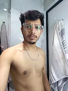 skinnyyyyyyyyy online show from November 28, 4:26 am