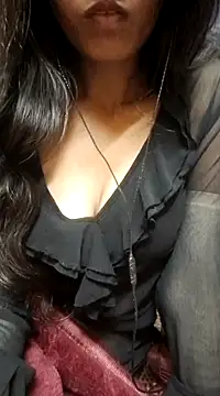 Snapshot of Sanjana-Mehar chatting on January 6, 7:24 pm Sanjana-Mehar online show from January 6, 7:24 pm