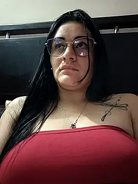 Snapshot of Hanna_Kinsley chatting on March 15, 4:02 am Hanna Kinsley online show from March 15, 4:02 am