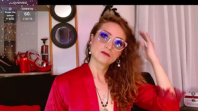 Snapshot of AdeleMourfg chatting on February 10, 2:52 am AdeleMourfg online show from February 10, 2:52 am