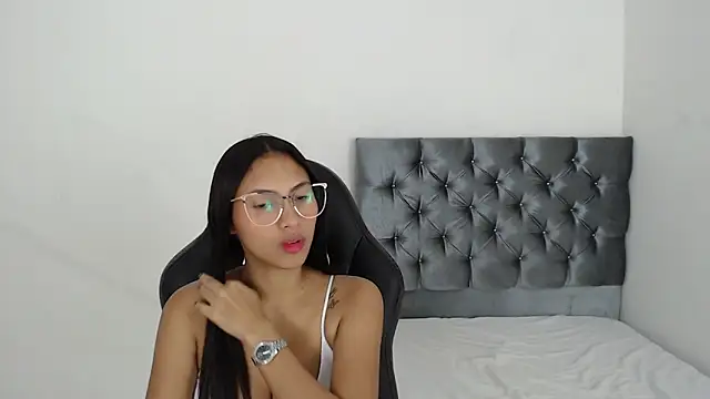 Snapshot of nicol_jc chatting on December 19, 12:34 pm nicol jc online show from December 19, 12:34 pm