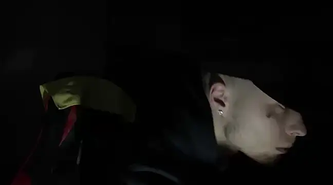 Snapshot of Antik chatting on January 18, 1:19 am Antik online show from January 18, 1:19 am