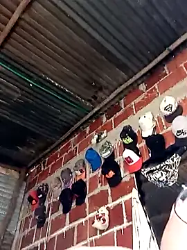 tayson  online show from January 29, 9:28 pm