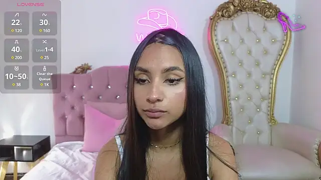 Snapshot of Jazmin_tay chatting on February 7, 7:27 pm Jazmin tay online show from February 7, 7:27 pm