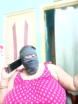 monaa online show from May 1, 3:16 pm