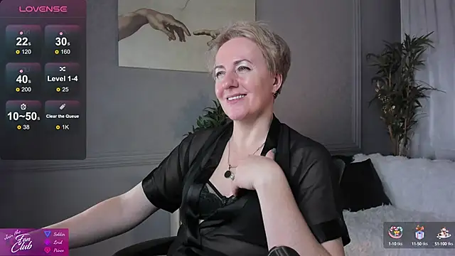 Nika Smit online show from February 1, 11:21 am