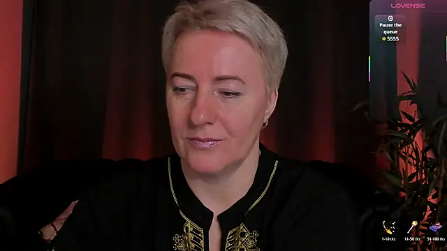 Nika Smit online show from April 10, 5:12 am