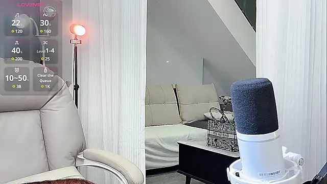 yoyo520- online show from February 22, 10:20 pm