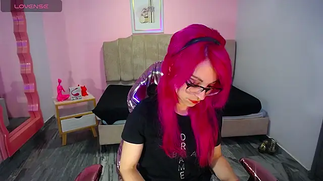 abril ch  online show from September 11, 10:37 am