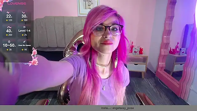 abril ch  online show from October 18, 10:38 am