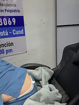 Snapshot of NATHALIA-28_ chatting on March 12, 11:49 am NATHALIA-28 online show from March 12, 11:49 am