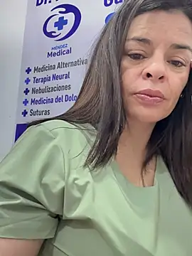 Snapshot of NATHALIA-28_ chatting on March 25, 1:28 pm NATHALIA-28 online show from March 25, 1:28 pm