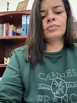 Snapshot of NATHALIA-28_ chatting on March 31, 12:16 pm NATHALIA-28 online show from March 31, 12:16 pm