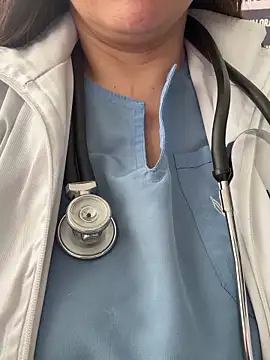 Snapshot of NATHALIA-28_ chatting on April 1, 1:12 pm NATHALIA-28 online show from April 1, 1:12 pm