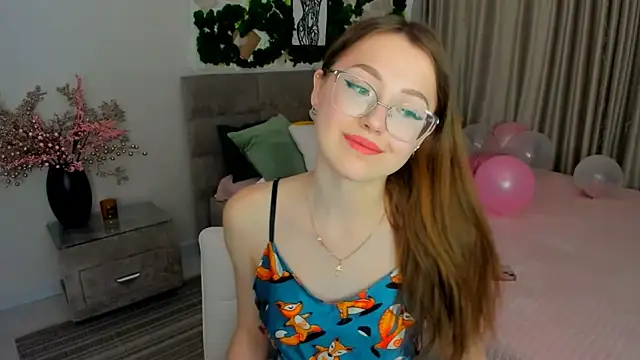 SereneFlame online show from February 18, 7:30 pm