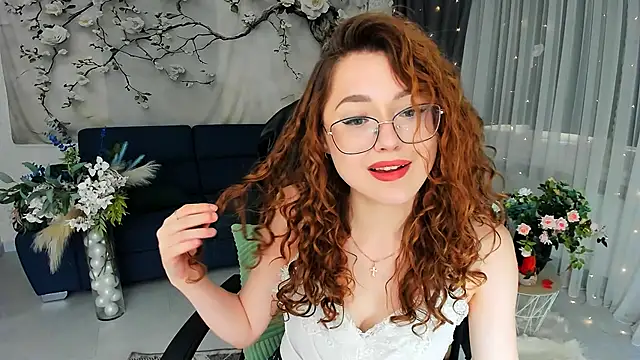 SereneFlame online show from May 11, 4:04 pm