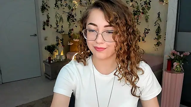 SereneFlame online show from May 25, 4:02 pm