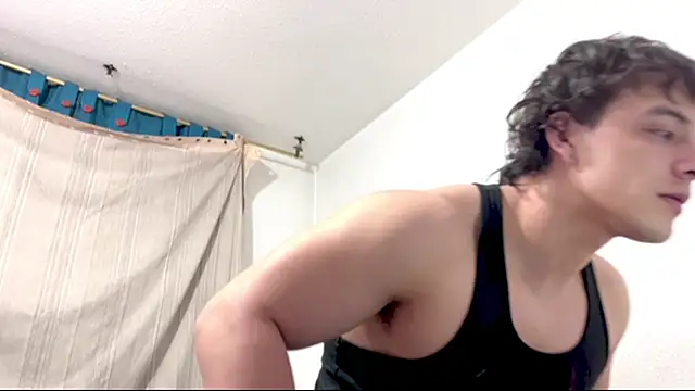 Snapshot of logan_x3 chatting on July 5, 4:19 am logan x3 online show from July 5, 4:19 am
