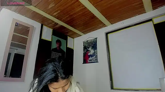 Snapshot of Nenita_Hot_ chatting on September 27, 9:53 pm Nenita Hot online show from September 27, 9:53 pm