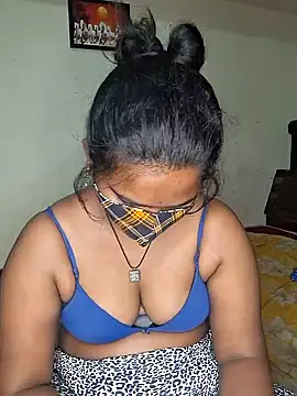 Snapshot of anitha906 chatting on February 7, 6:14 am anitha906 online show from February 7, 6:14 am