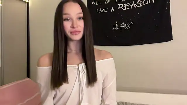 ur molly online show from November 13, 4:50 pm