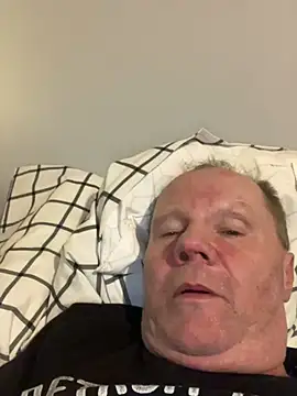 Snapshot of masterjerseyjoe chatting on January 8, 10:26 am masterjerseyjoe online show from January 8, 10:26 am