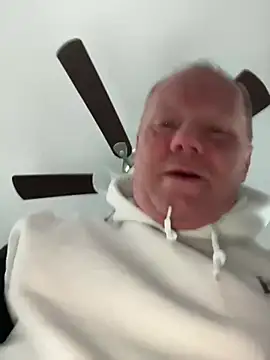 Snapshot of masterjerseyjoe chatting on January 12, 1:27 pm masterjerseyjoe online show from January 12, 1:27 pm