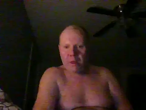 Snapshot of masterjerseyjoe chatting on February 6, 9:32 am masterjerseyjoe online show from February 6, 9:32 am