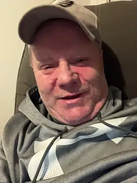 Snapshot of masterjerseyjoe chatting on February 20, 10:59 am masterjerseyjoe online show from February 20, 10:59 am