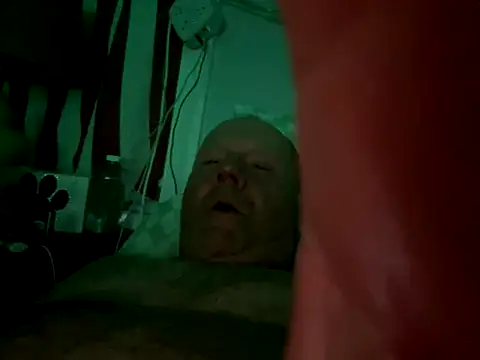 Snapshot of masterjerseyjoe chatting on October 10, 8:02 am masterjerseyjoe online show from October 10, 8:02 am